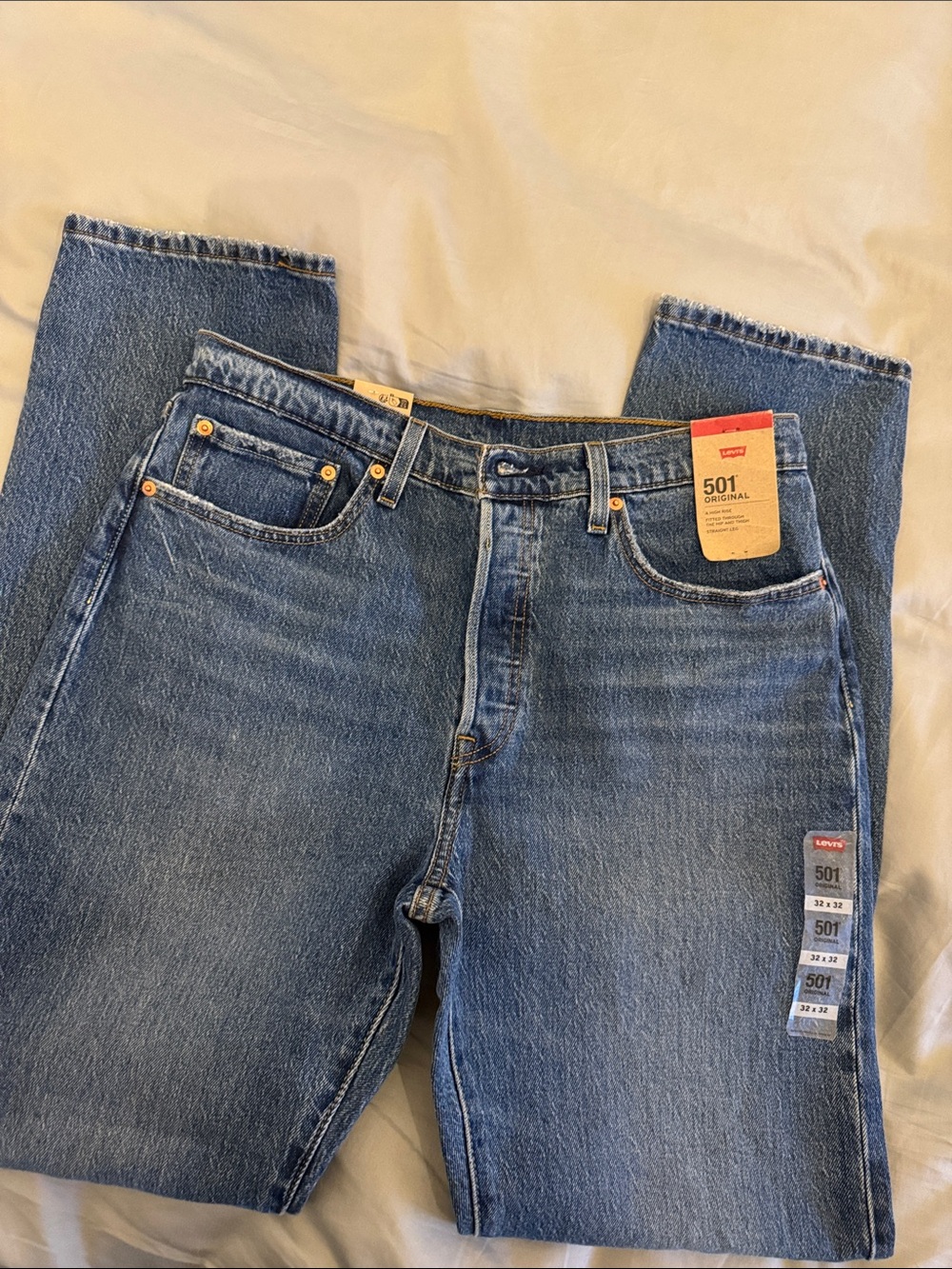 Levi's Straight-Leg Men's Jeans in Medium Blue Denim